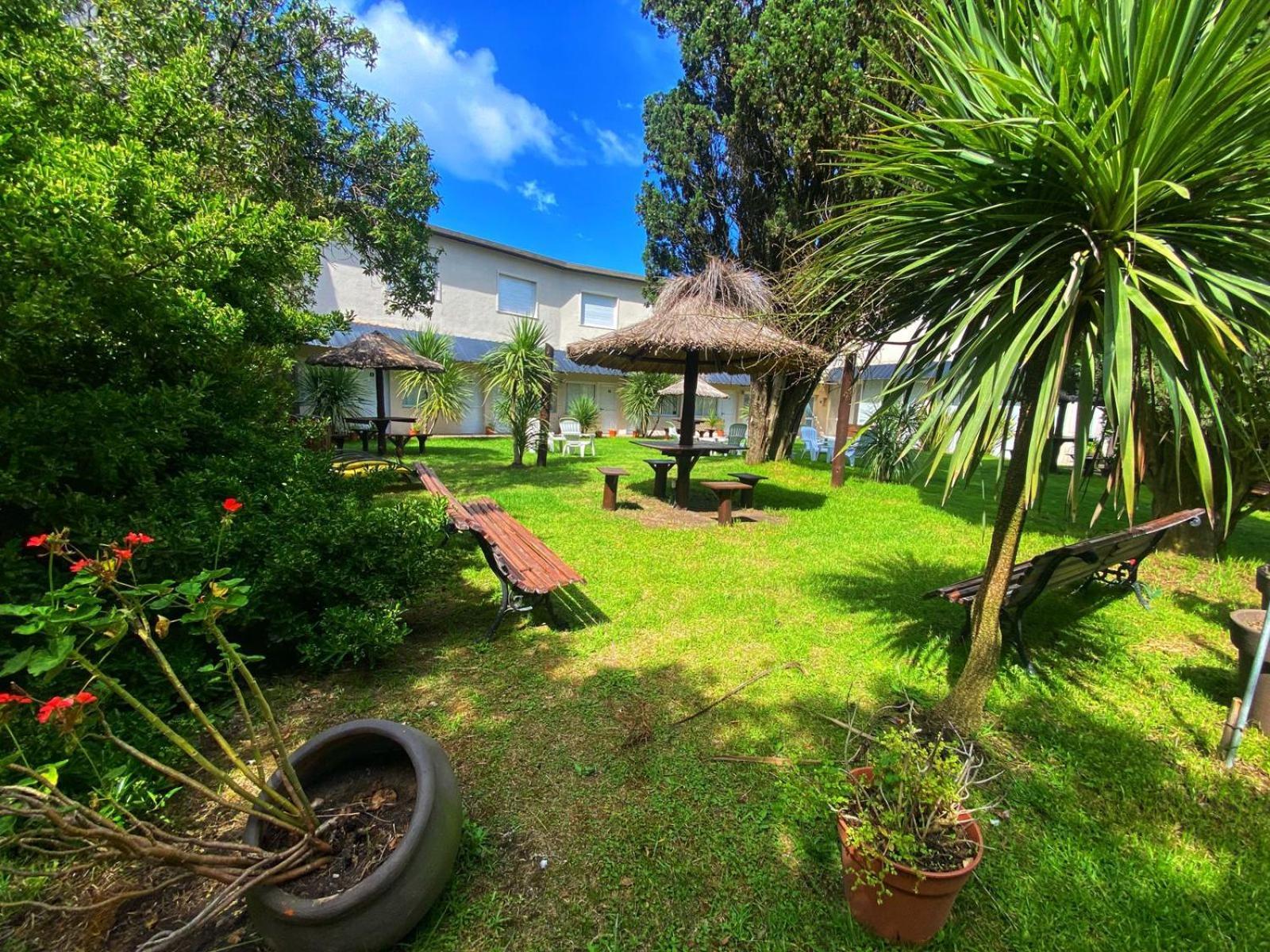 Hotel El Faro Villa Gesell Exteriör bild